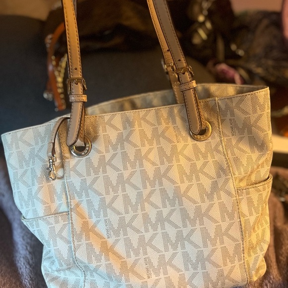 Michael Kors Handbags - Michael Kors Monogram Beige Tote